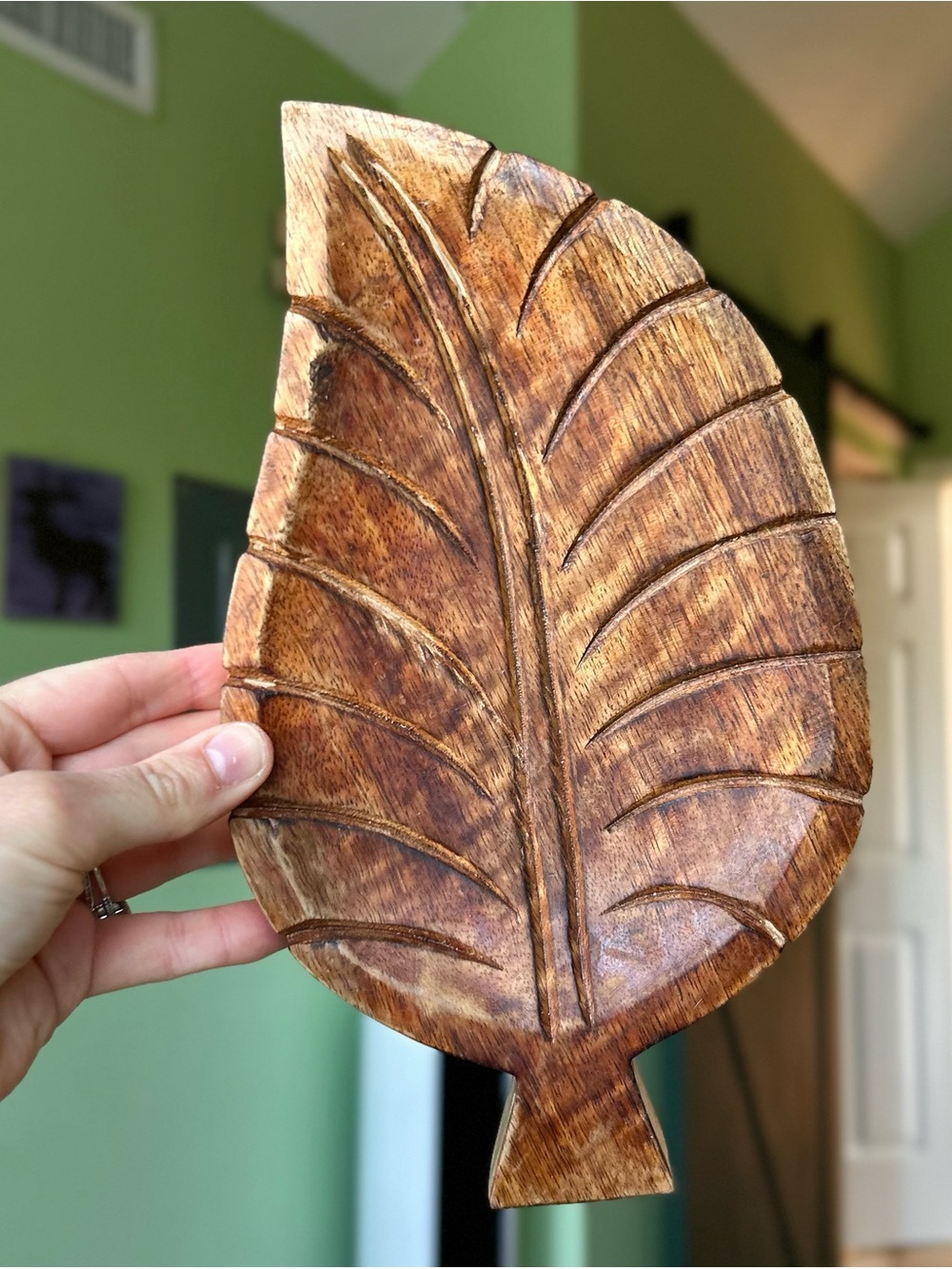Bohemian Rustic Wood Leaf Carved Accent Dish Bowl